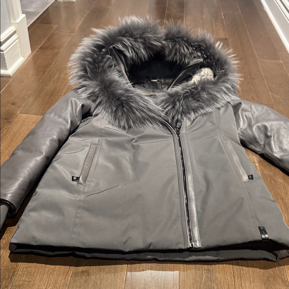 RUDSAK Charcoal silver fox Fur-Trimmed Puffer Jacket - Picture 5 of 7